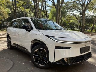 2026 Toyota bZ3X 58.3 kWh, белый, 2880000 рублей, вид 5