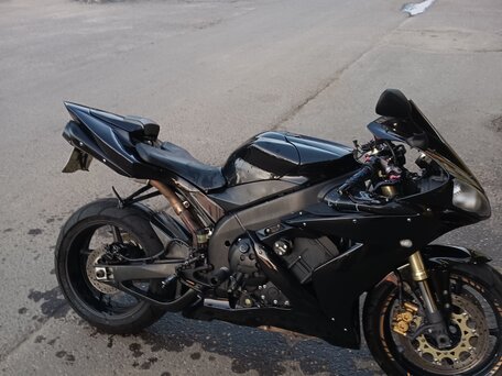 2005 Yamaha YZF-R1, чёрный, 650000 рублей, вид 3