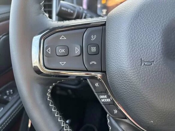 2026 Ram 1500 Crew Cab V Рестайлинг, чёрный, 9880000 рублей - вид 9