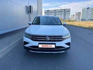 2022 Volkswagen Tiguan II Рестайлинг, белый, 3630236 рублей, вид 2