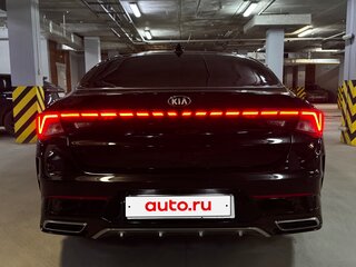 2020 Kia K5 III, чёрный, 2300000 рублей, вид 5
