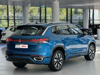 2023 Volkswagen Tayron II (China Market), синий, 4800000 рублей, вид 4