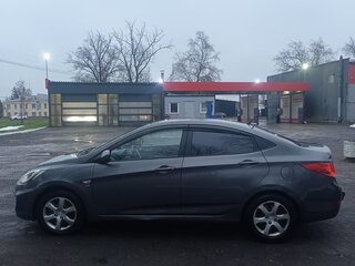 2012 Hyundai Solaris I, серый, 600000 рублей, вид 4