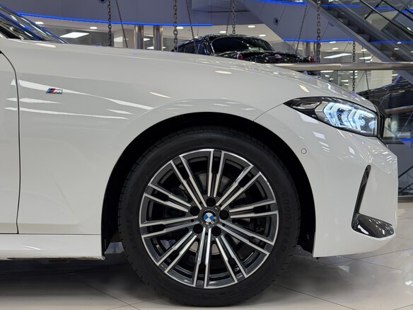 2025 BMW 3 серии 320i xDrive VII (G2x) Рестайлинг 2, белый, 6495000 рублей - вид 34