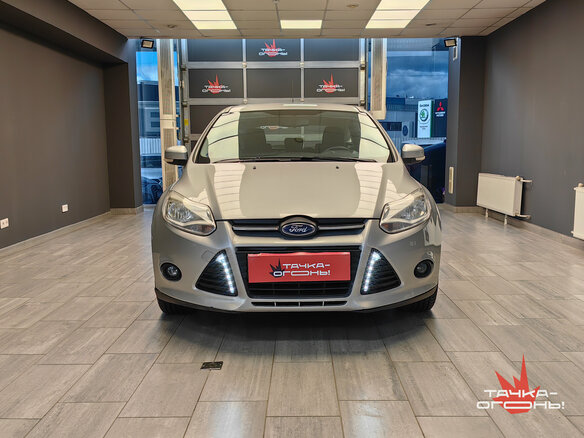 2012 Ford Focus III, серебристый - вид 2