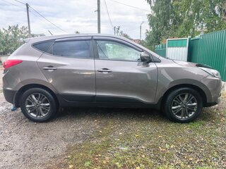 2014 Hyundai ix35 I Рестайлинг, коричневый, 1370000 рублей, вид 4
