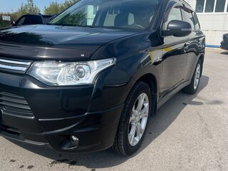 2013 Mitsubishi Outlander III, чёрный, 1430000 рублей, вид 1