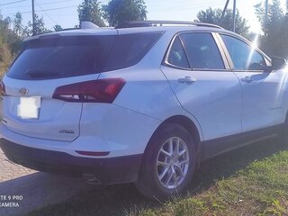 2021 Chevrolet Equinox III, белый, 2435000 рублей, вид 4