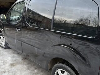 2010 Peugeot Partner II, чёрный, 420000 рублей, вид 3