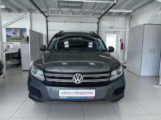 2018 Volkswagen Tiguan I Рестайлинг, серый, 1995000 рублей, вид 3