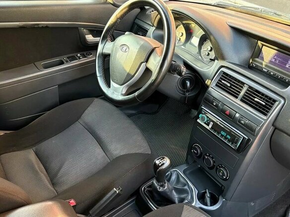 2015 Lada (ВАЗ) Priora I Рестайлинг, коричневый, 470000 рублей - вид 9