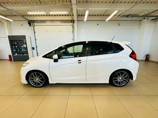 2013 Honda Fit III, белый, 1499999 рублей, вид 3