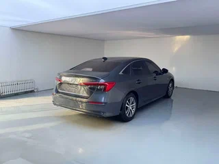 2022 Honda Civic XI, серый, 2245000 рублей, вид 4
