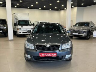 2009 Skoda Octavia DSG7 II (A5) Рестайлинг, серый, 639000 рублей, вид 2