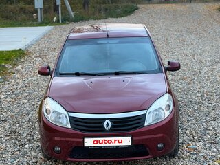 2011 Renault Sandero I, красный, 475000 рублей, вид 2