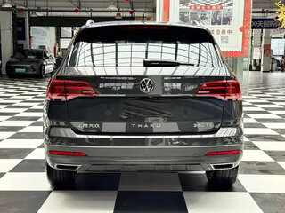 2022 Volkswagen Tharu I, чёрный, 1640000 рублей, вид 3