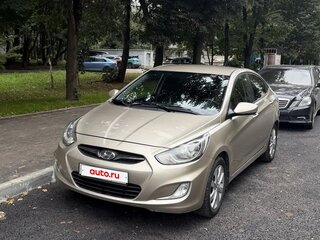 2011 Hyundai Solaris I, золотистый, 695000 рублей, вид 5