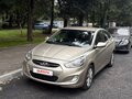 2011 Hyundai Solaris I, золотистый, 695000 рублей - вид 4