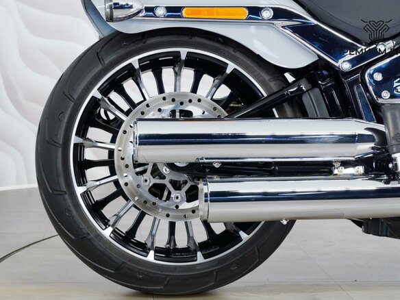 2024 Harley-Davidson Breakout, серый, 2999000 рублей - вид 8