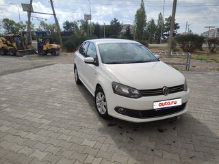 2013 Volkswagen Polo V, белый, 850000 рублей, вид 1
