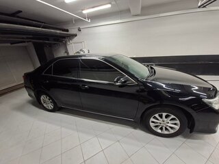2013 Toyota Camry VII (XV50), чёрный, 1500000 рублей, вид 4