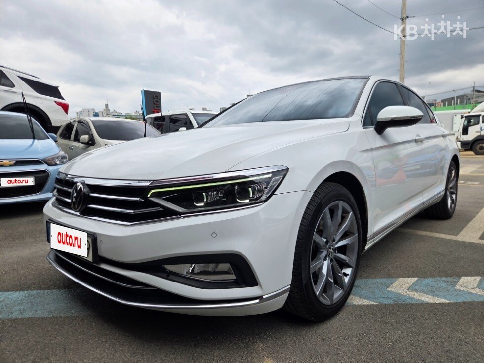 Открыть фотографии: Volkswagen Passat B8 Рестайлинг