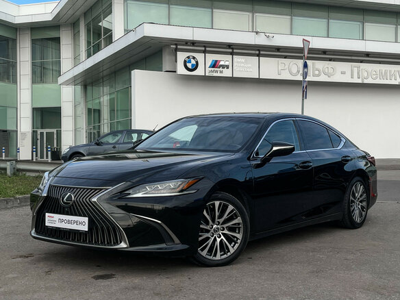 2019 Lexus ES 250 VII, чёрный, 3890000 рублей