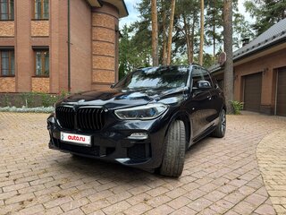 2019 BMW X5 30d IV (G05/G18), чёрный, 6100000 рублей, вид 4