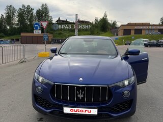 2018 Maserati Levante Diesel I, синий, 5000000 рублей, вид 1