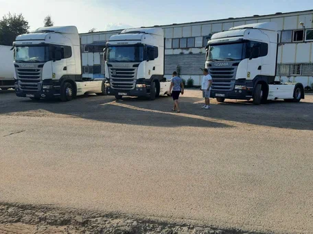 2015 Scania R-Series, белый, 5500000 рублей, вид 1