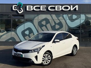 2021 Kia Rio IV Рестайлинг, белый, 1447000 рублей, вид 1