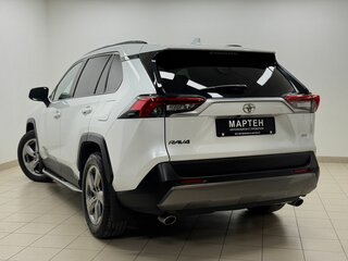 2020 Toyota RAV4 V (XA50), белый, 3590000 рублей, вид 4