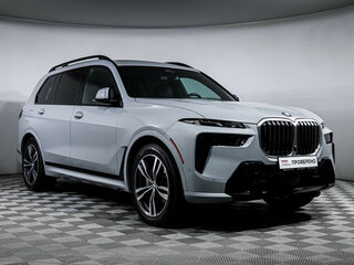 2022 BMW X7 40i I (G07) Рестайлинг, серый, 10594237 рублей, вид 3