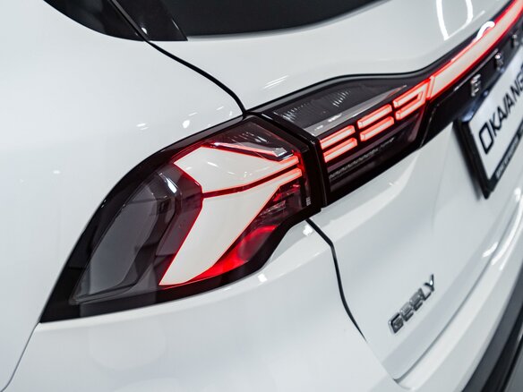 2026 Geely Okavango I Рестайлинг, белый, 4085990 рублей - вид 9