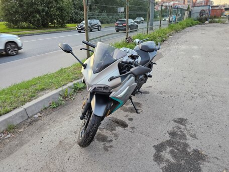 2025 Voge 300RR, серый, 259999 рублей, вид 3