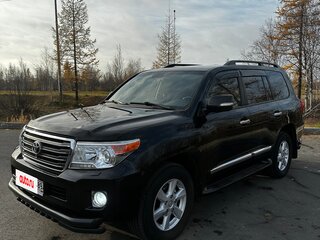 2013 Toyota Land Cruiser 200 Series Рестайлинг 1, чёрный, 4400000 рублей, вид 2