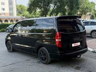 2009 Hyundai Grand Starex I, чёрный, 1350000 рублей, вид 5