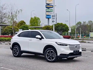 2023 Honda Vezel II, белый, 1810004 рублей, вид 3