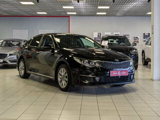2017 Kia Optima IV, чёрный, 1599500 рублей, вид 2
