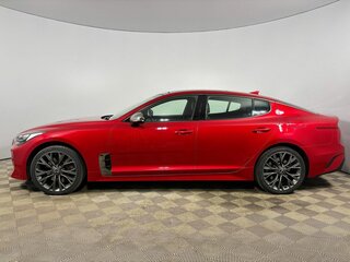 2018 Kia Stinger I, красный, 2820000 рублей, вид 2