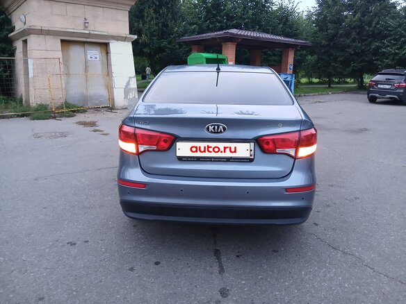 2015 Kia Rio III Рестайлинг, голубой - вид 9