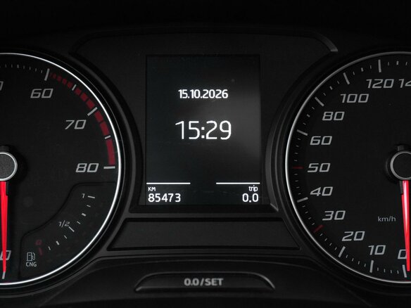 2020 SEAT Leon III Рестайлинг, белый, 2049000 рублей - вид 14