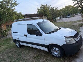 2011 Citroen Berlingo I Рестайлинг, белый, 450000 рублей, вид 3