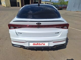 2020 Kia K5 III, белый, 2500000 рублей, вид 4