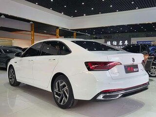 2023 Volkswagen Sagitar III Рестайлинг, белый, 1450000 рублей, вид 4