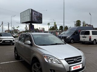 2008 Kia Ceed I, серебристый, 625000 рублей, вид 4