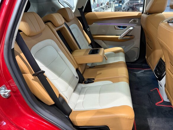 2024 Jetour X70+ I Рестайлинг, красный, 2049000 рублей - вид 15