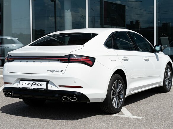 2026 Geely Preface I, белый, 3329990 рублей - вид 12