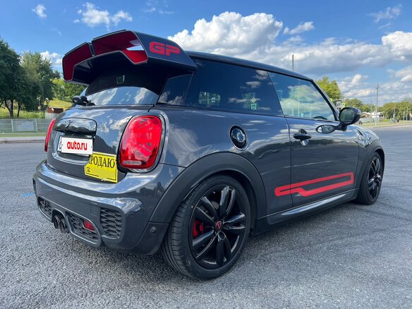 2021 Mini Hatch JCW III (F55/F56) Рестайлинг, серый, 3275000 рублей - вид 6