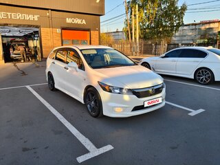 2007 Honda Stream II, белый, 1350000 рублей, вид 3